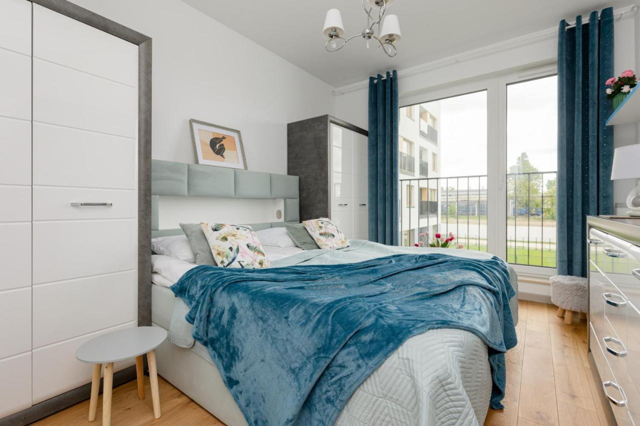 Warsaw Kotsisa Apartments With Parking By Noclegi Renters 외부 사진
