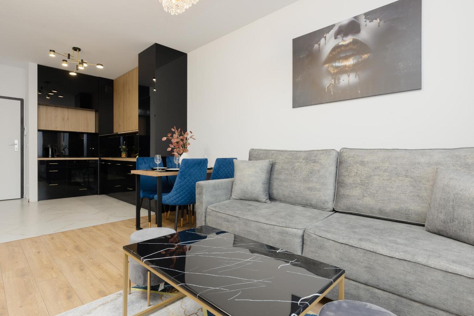 Warsaw Kotsisa Apartments With Parking By Noclegi Renters 외부 사진