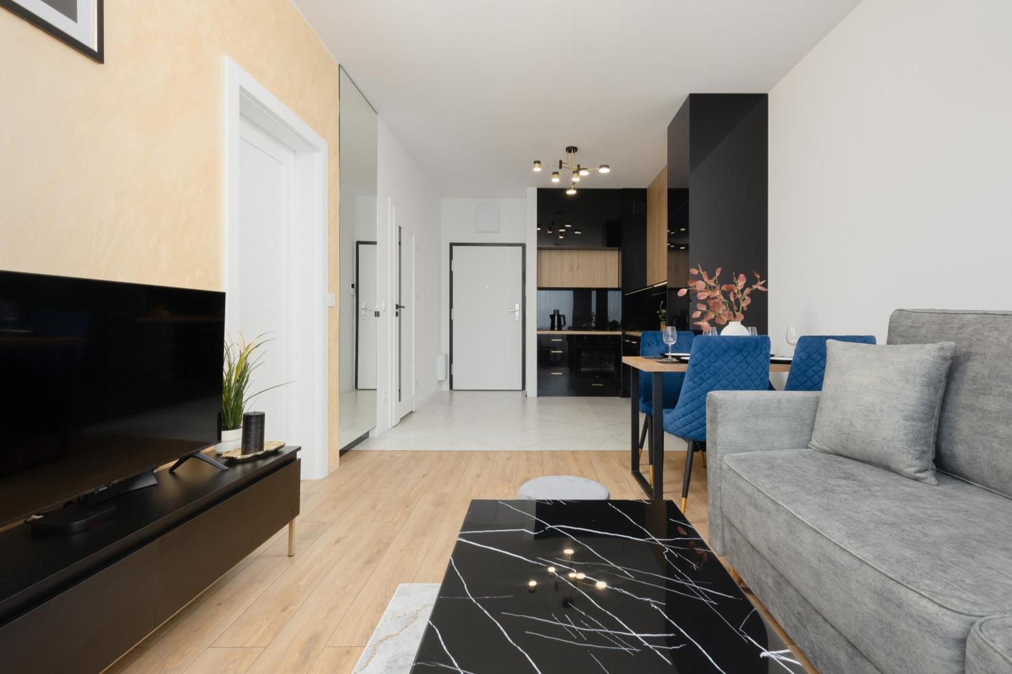 Warsaw Kotsisa Apartments With Parking By Noclegi Renters 외부 사진